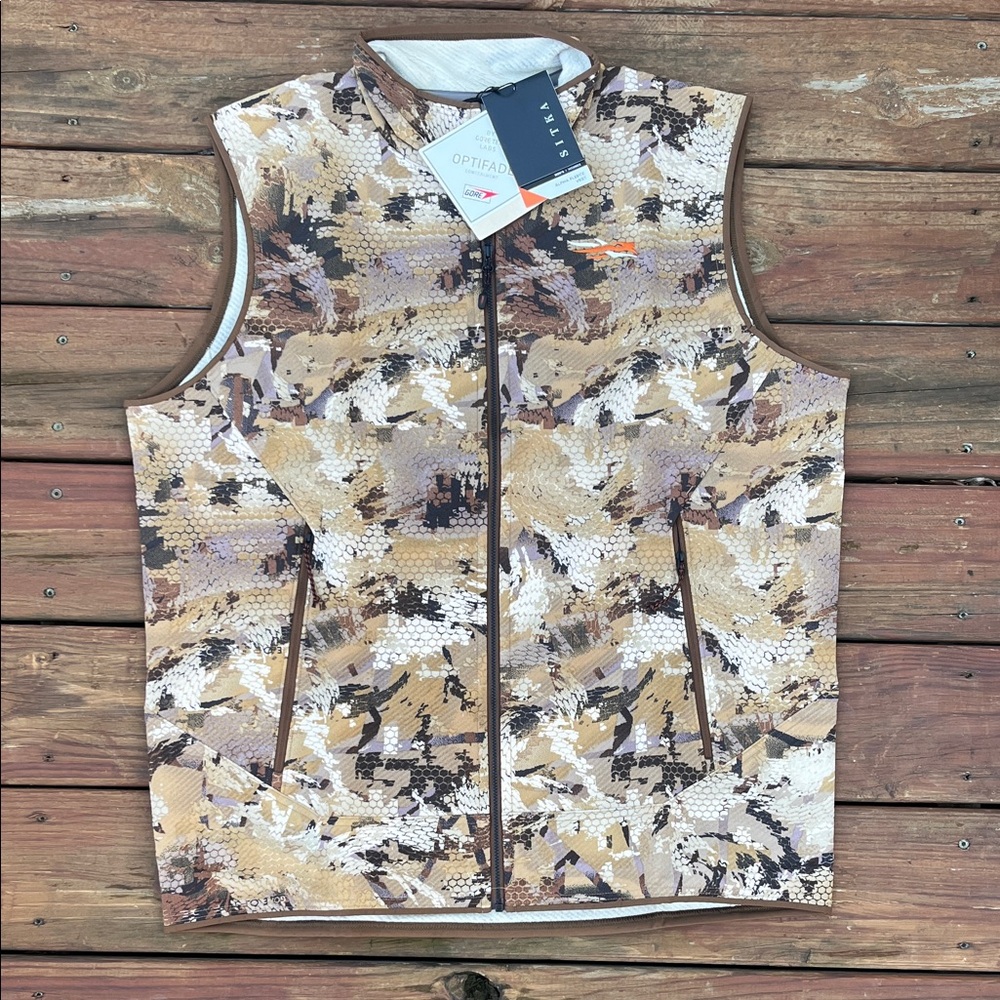 NWT Men's Sitka Alpha Fleece Camouflage Vest